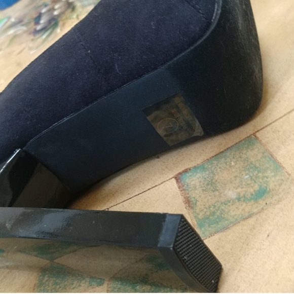 FRH Woman's high heels Suede and Studded , square heels are the easiest to walk - Picture 5 of 10